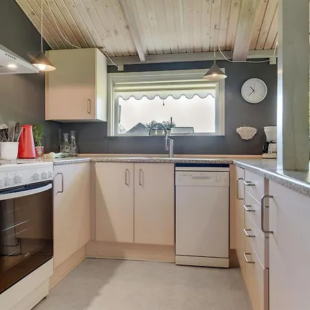 Aleksa - 400m From The Sea By Interhome * Otterup