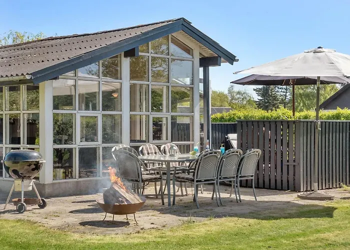 Aleksa - 400m From The Sea By Interhome